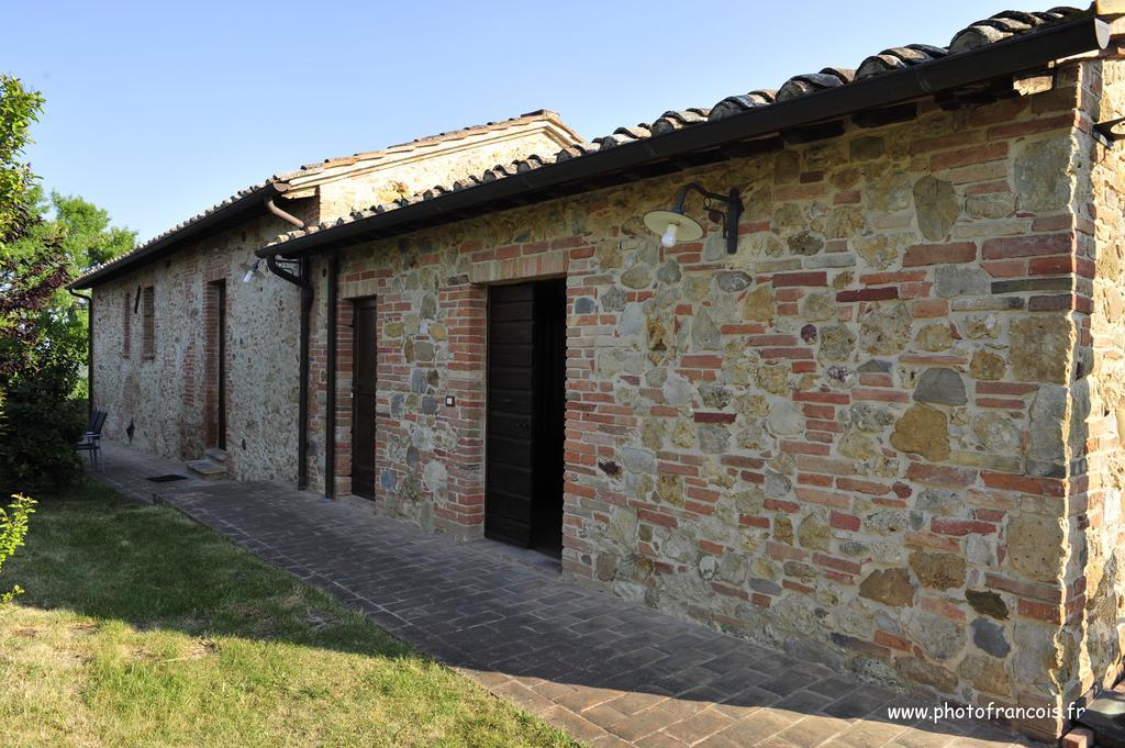 Agriturismo Il Sasso Montepulciano Stazione الغرفة الصورة