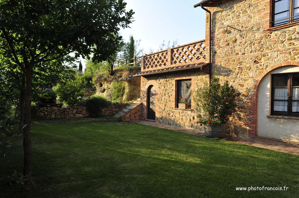 Agriturismo Il Sasso Montepulciano Stazione المظهر الخارجي الصورة